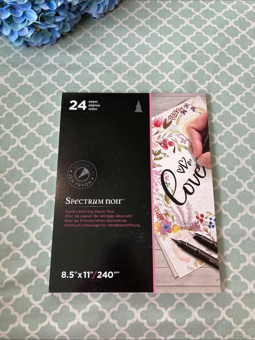 Spectrum Noir Hand Lettering Decor Pad 24 Pages NEW